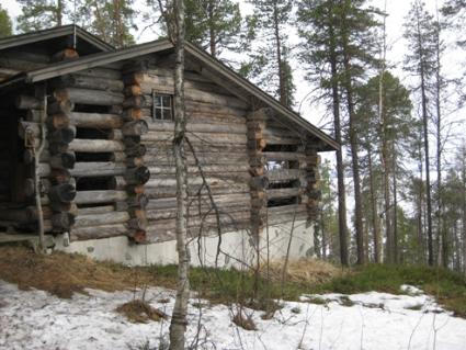 KUISKE, Männikön majat, Kuusamo