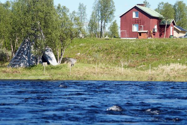 FISHING CAMP, Karesuvanto