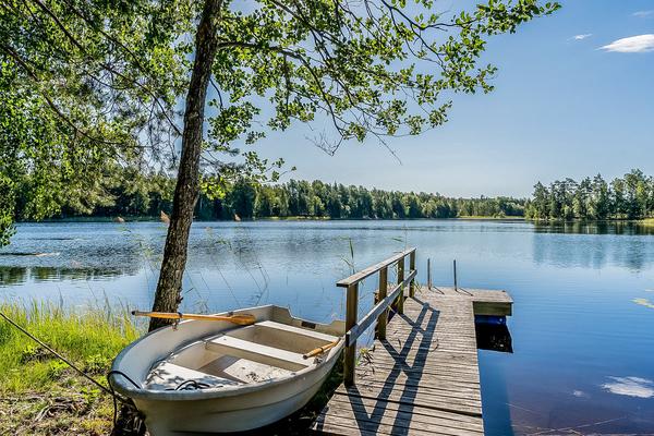 
4. TROLLSJÖ-PEIKKOJÄRVI, BROMARV, RAASEPORI, UUSIMAA (4 kpl, 36€)