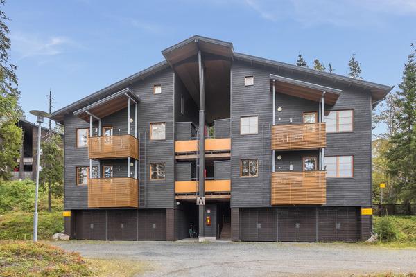 KARHUNVARTIJAN LINNA A4, RUKATUNTURI