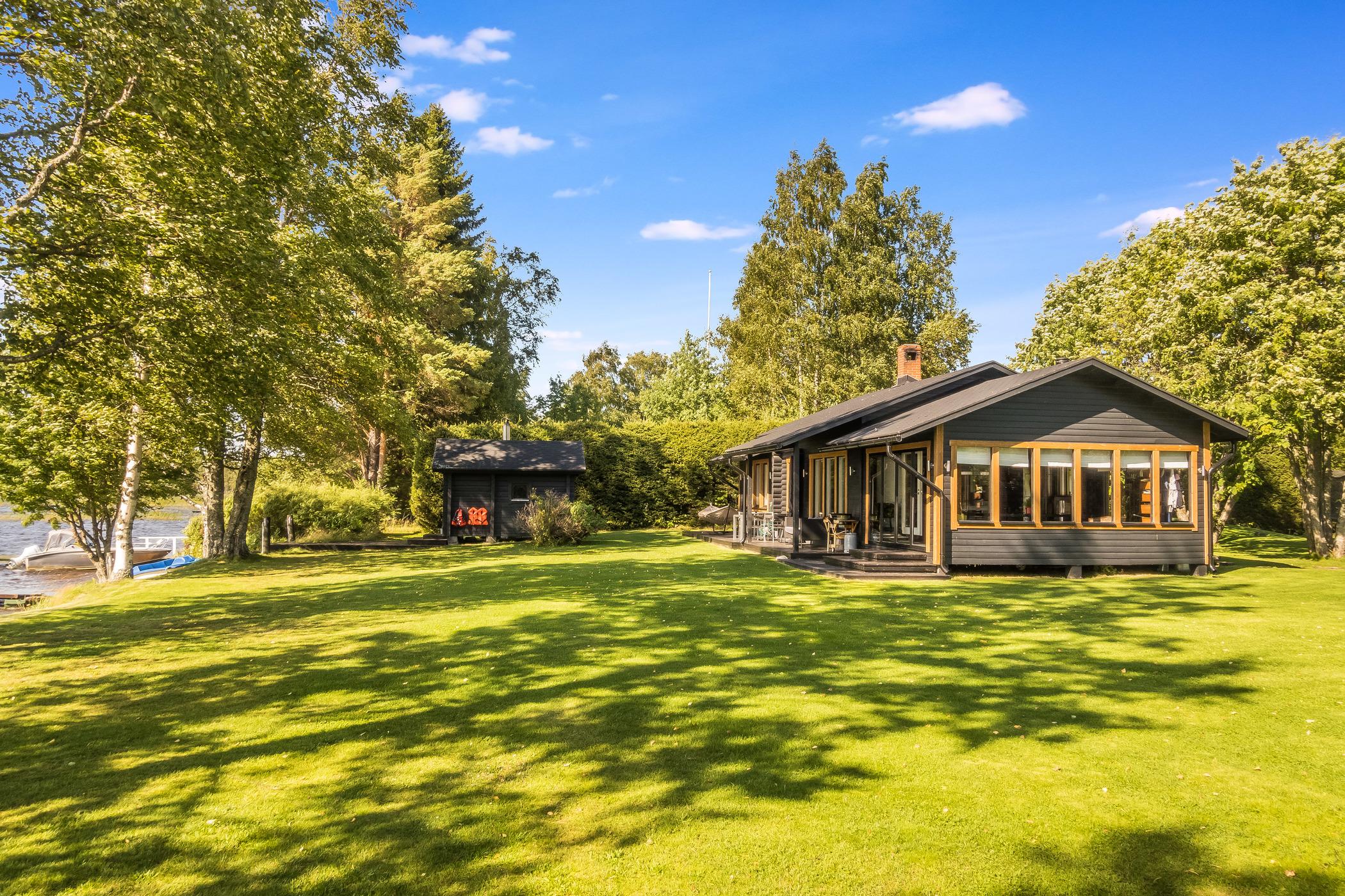 2. ISO-LAMU, ISO-LAMUJÄRVI, PYHÄNTÄ, POHJOIS-POHJANMAA