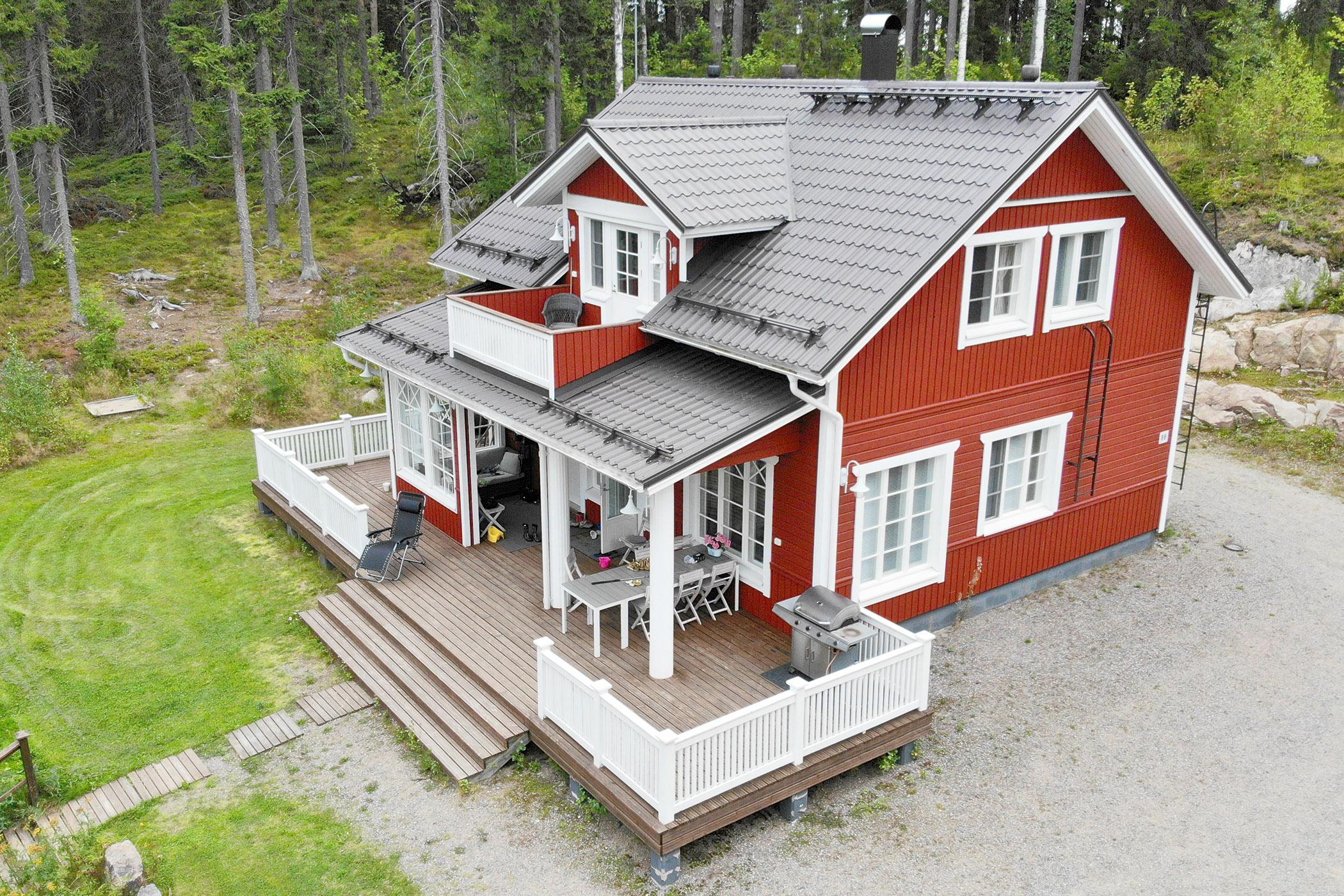 1. VILLA KUKKULA, MULTIA, KESKI-SUOMI