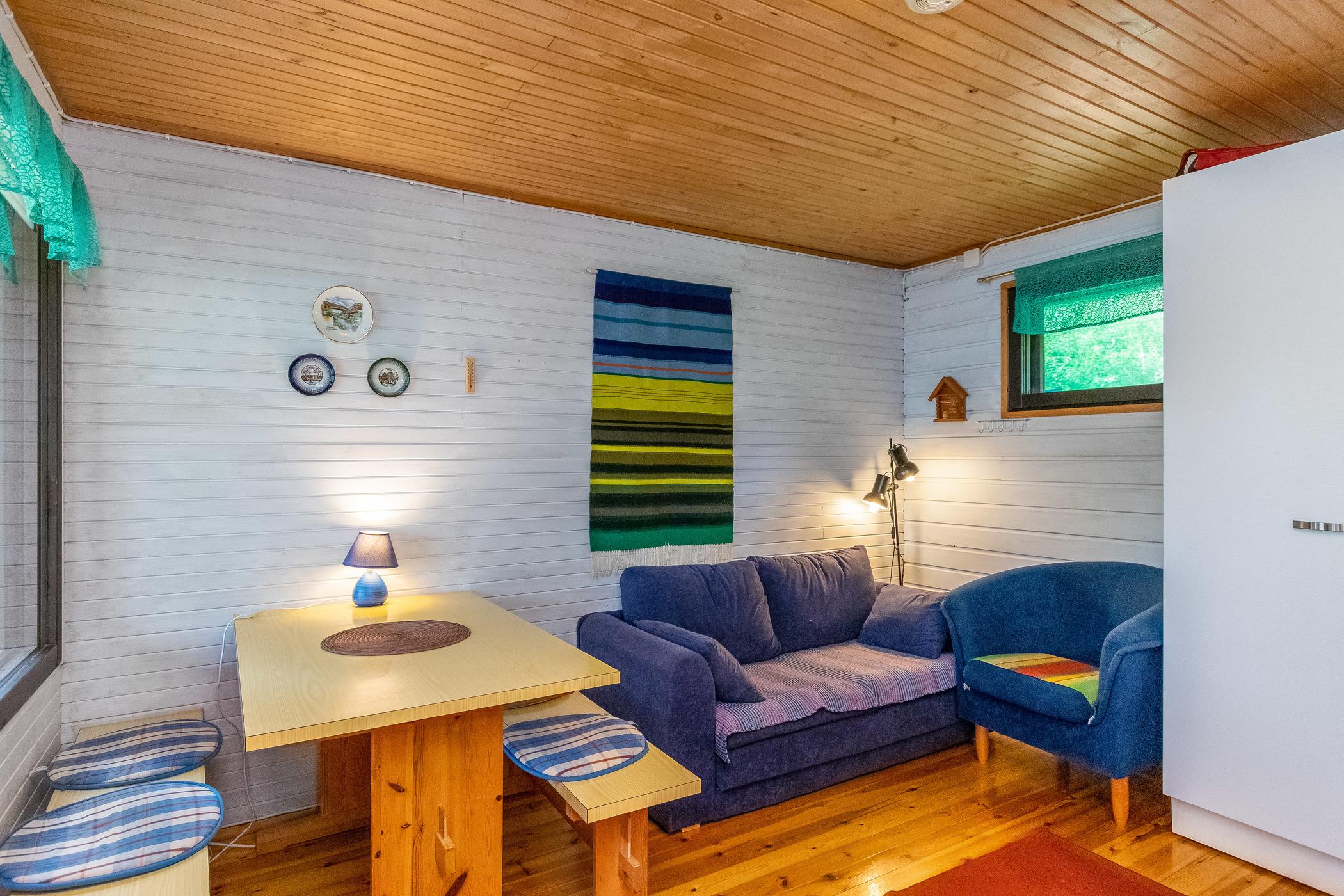 12. SAUNATUPA, TUUSNIEMI, POHJOIS-SAVO (4 kpl, 32€)