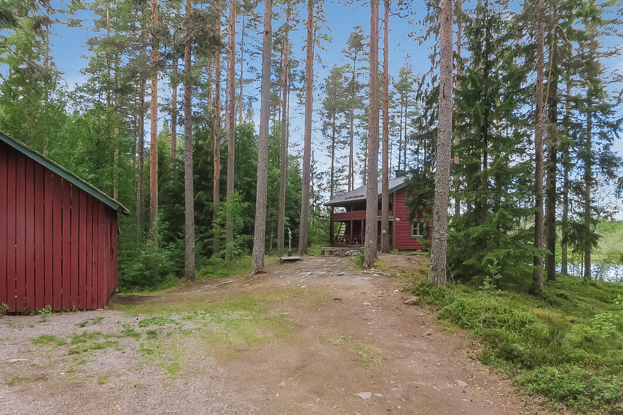 5. Kaakkolampi ERÄKÄMPPÄ, YLÖJÄRVI, PIRKANMAA