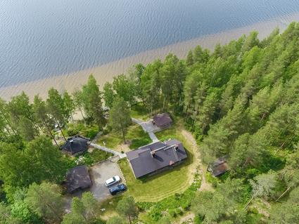 2. VILLA HATAKKA, HANKASALMI, KESKI-SUOMI, HÄKÄRINTEET