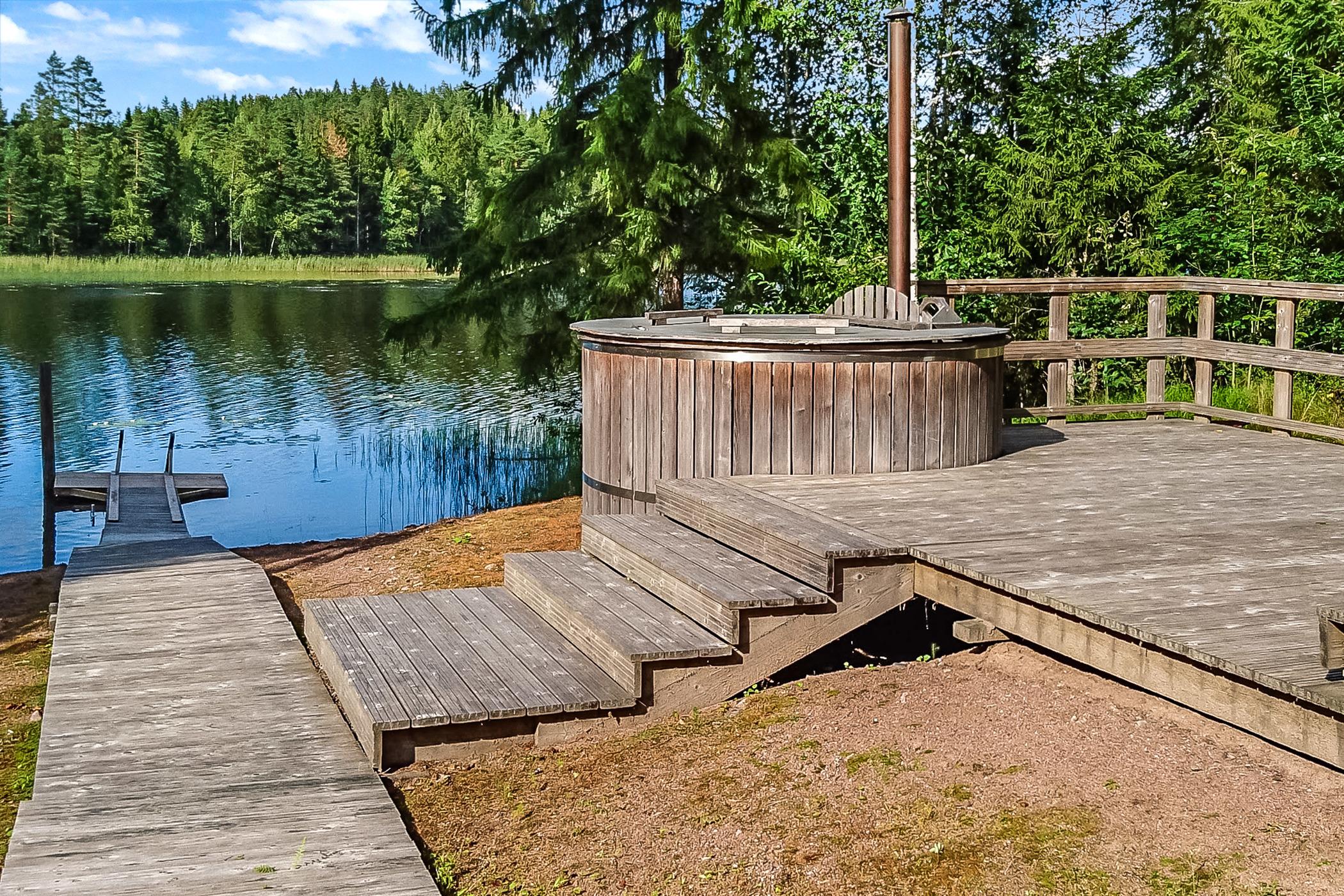 6. VIRRANSIVU, KOUVOLA, KYMENLAAKSO