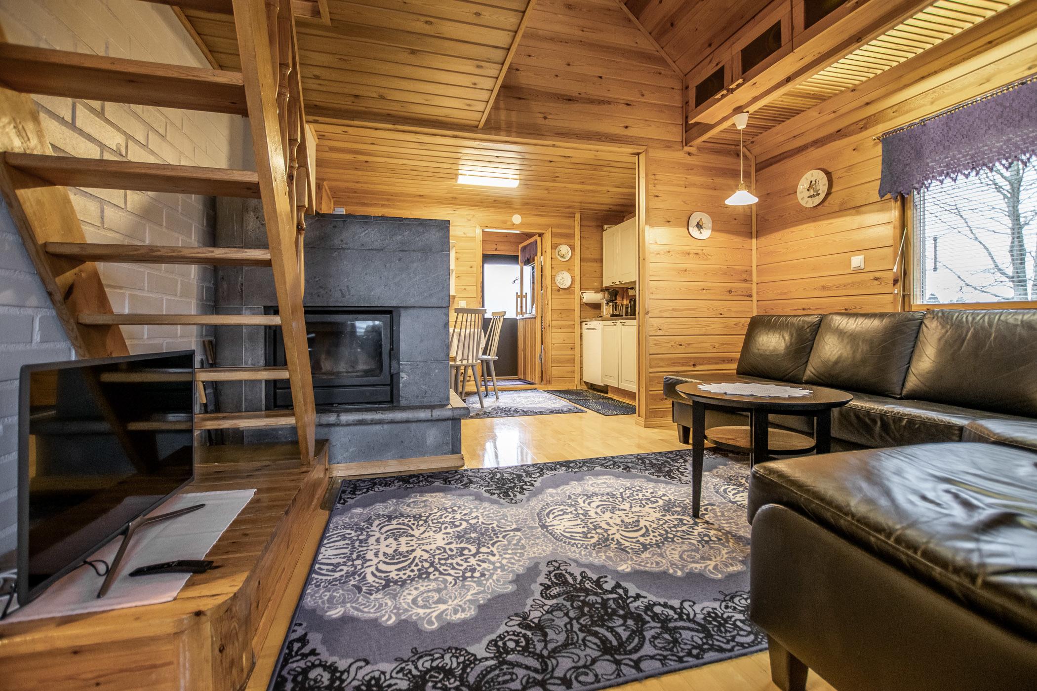 5. KAUNOTAR, HALSUA, KESKI-POHJANMAA (6 kpl, 23€)