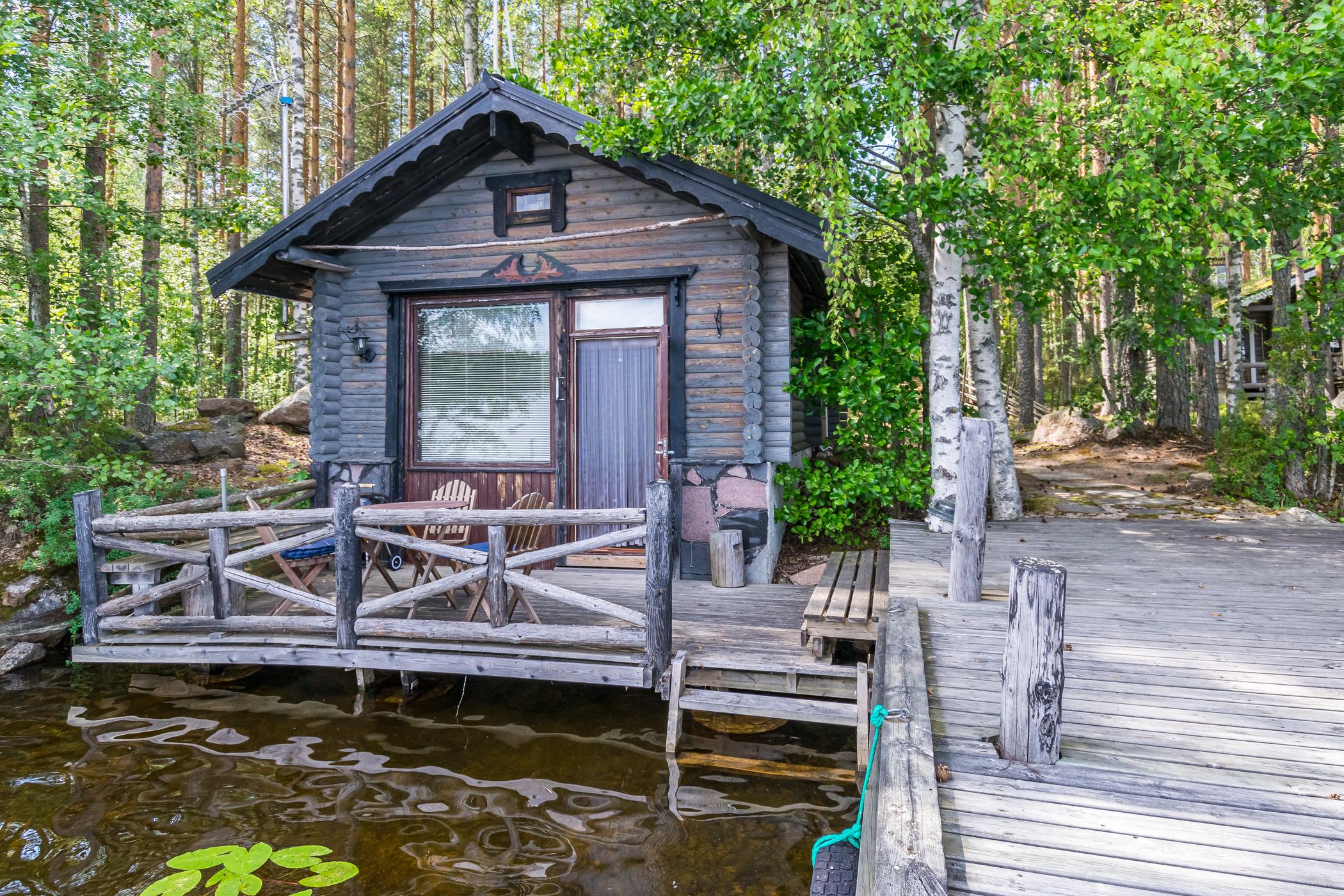4. KAMOMILLA, ÄÄNEKOSKI, KESKI-SUOMI
