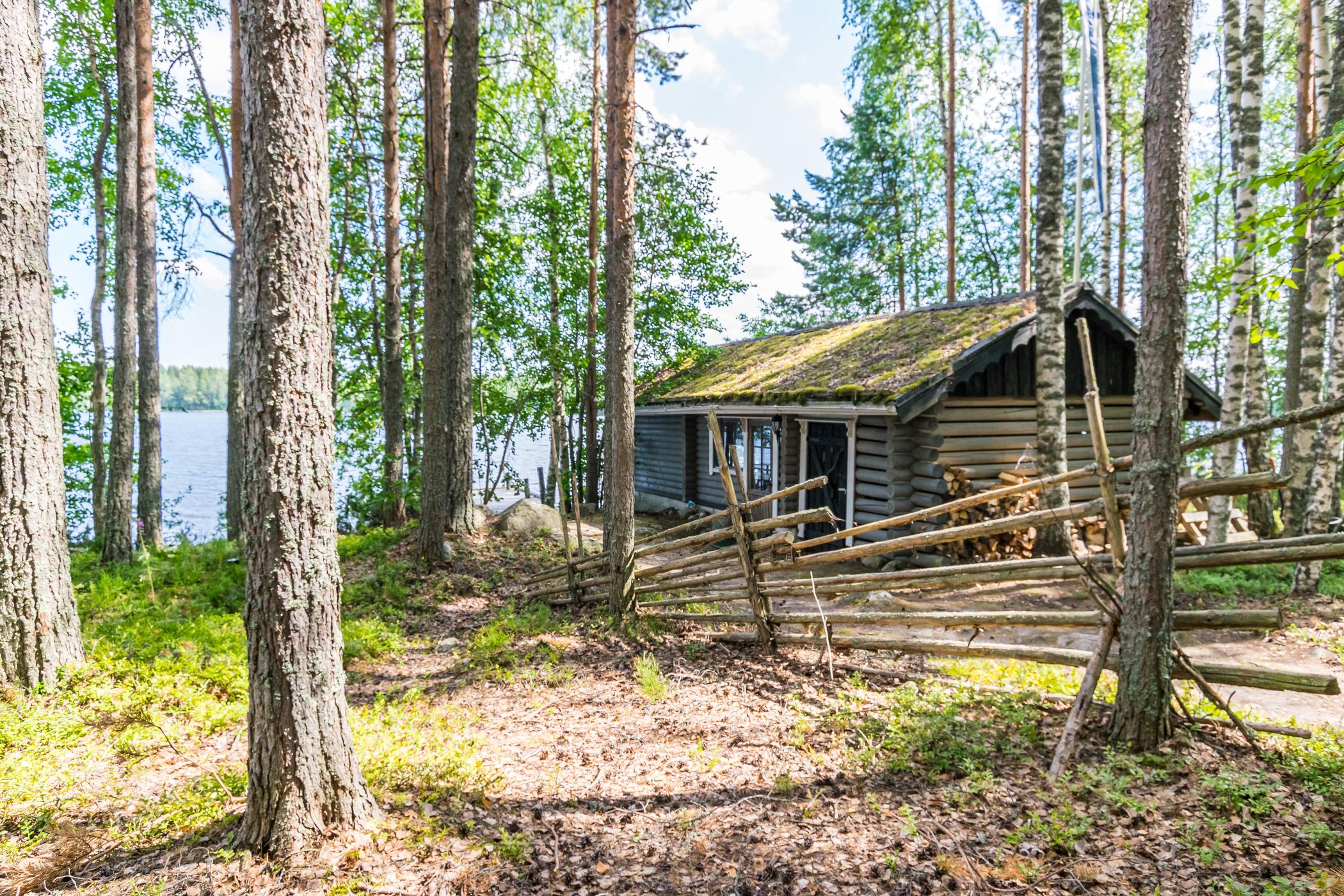 4. KAMOMILLA, ÄÄNEKOSKI, KESKI-SUOMI