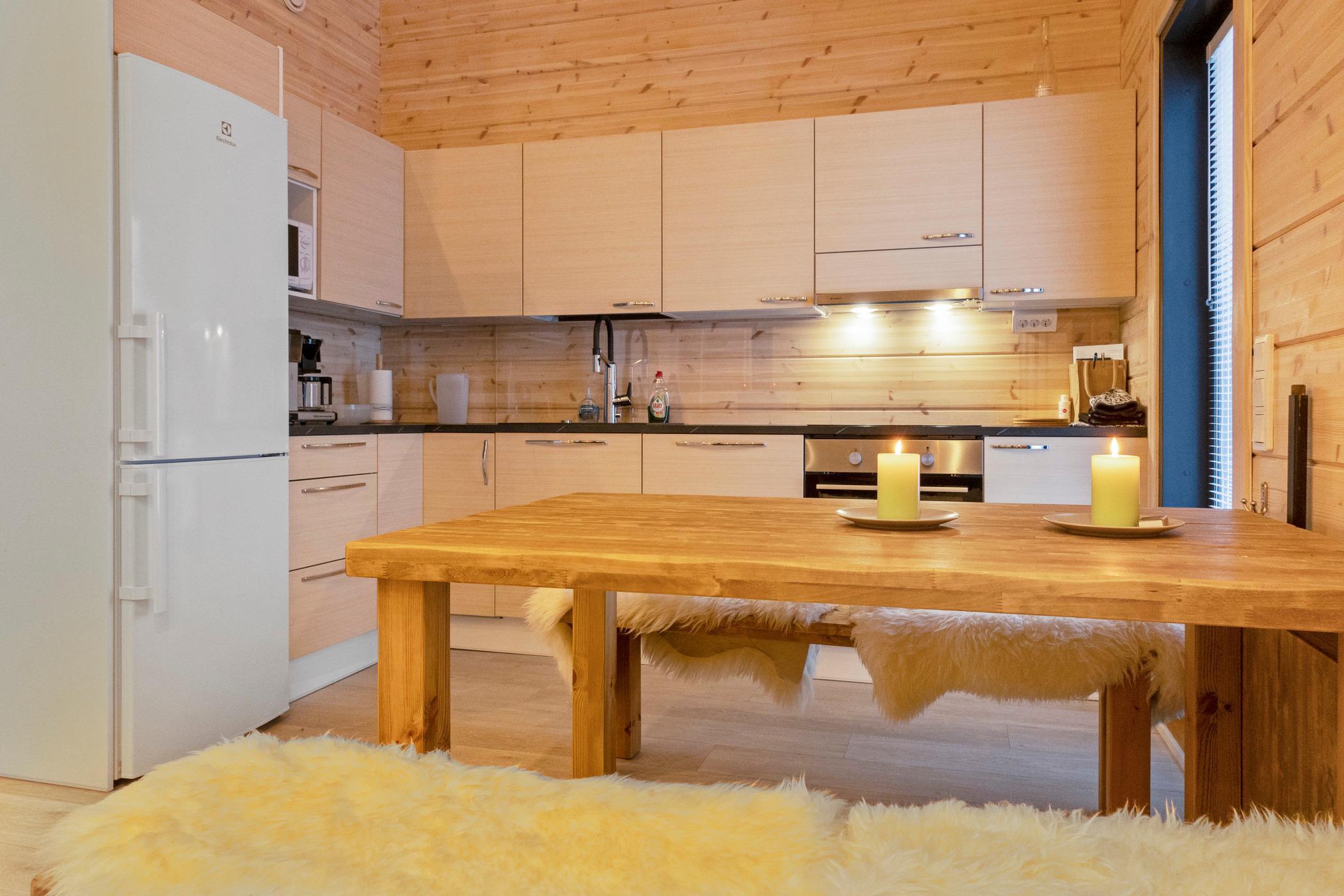 2. VILLA VIIMA, KAUNISPÄÄ, INARI, LAPPI, SAARISELKÄ