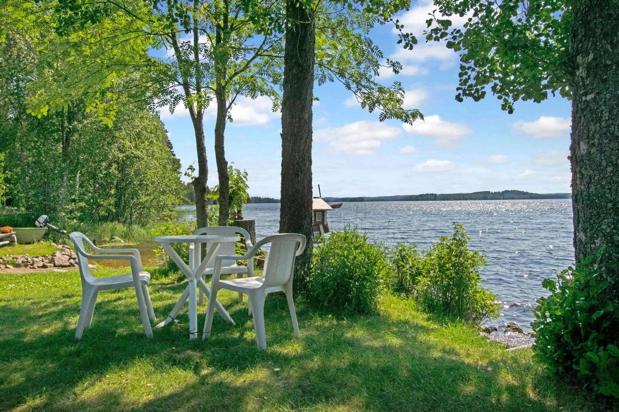 1. VILLA KESÄRANTA, MUURAME, KESKI-SUOMI, RIIHIVUORI