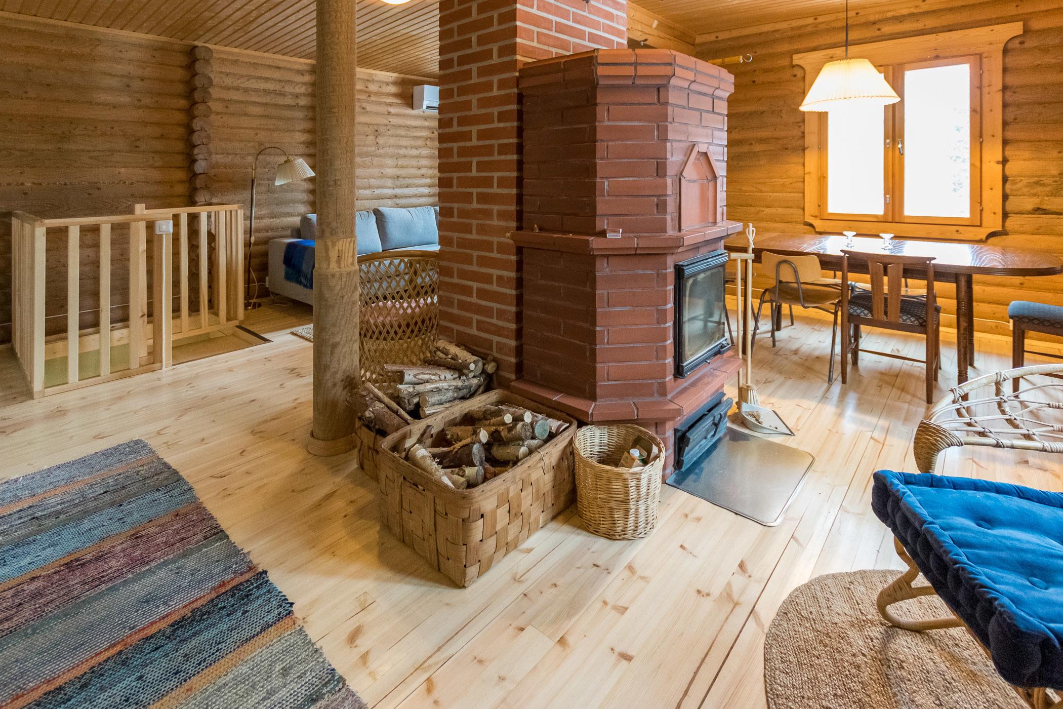 1. HILJANRINNE, MOMMILA, HAUSJÄRVI, KANTA-HÄME