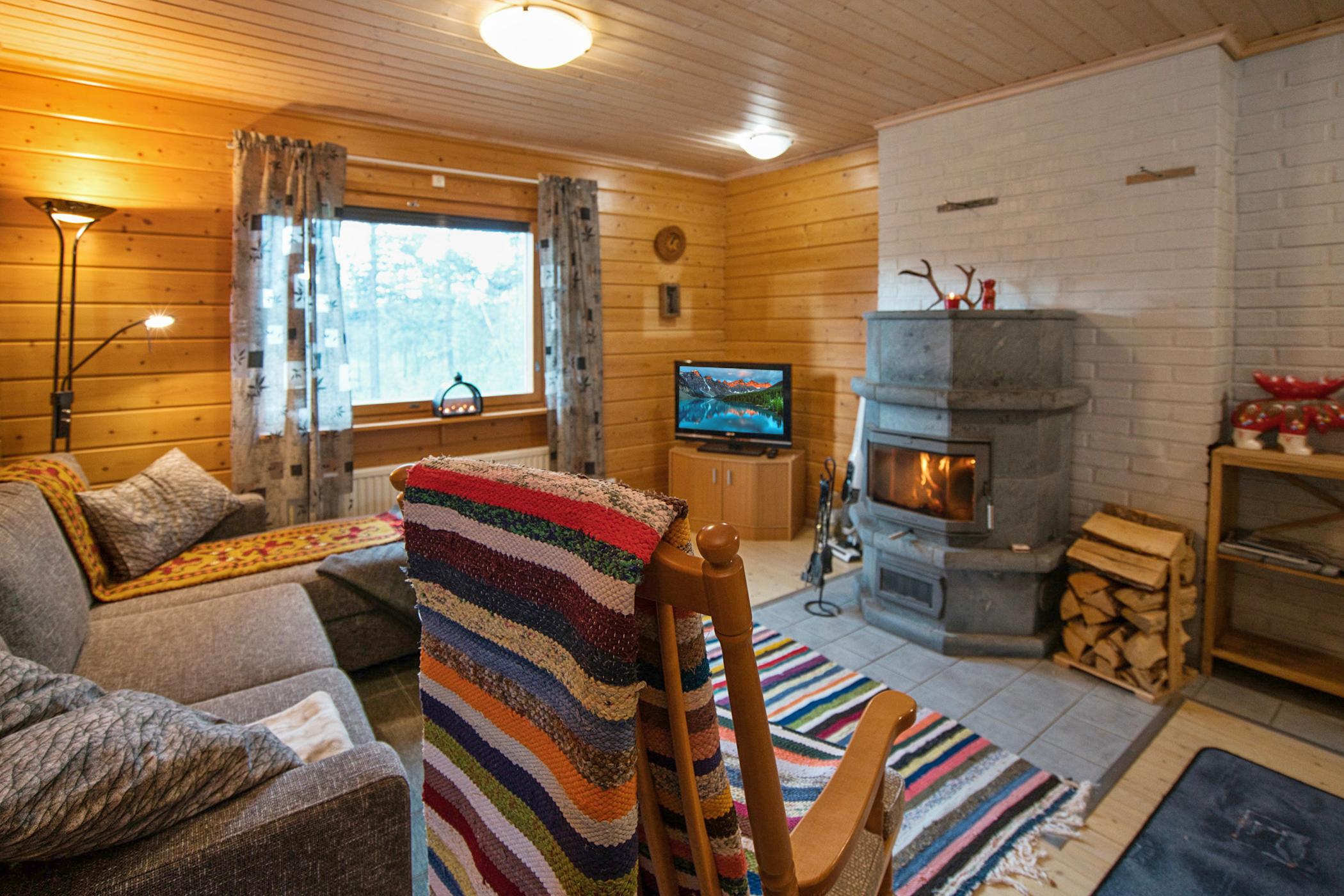 6. JÄKÄLÄ, SONKAMUOTKA, MUONIO, LAPP