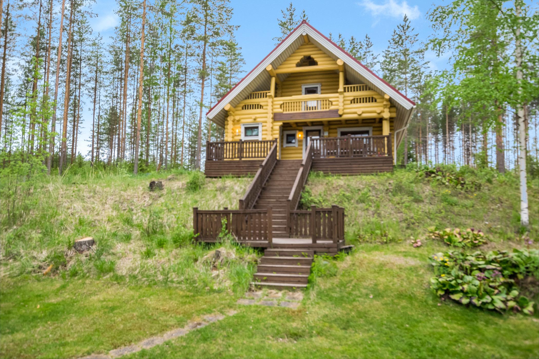 6. AURINKORANTA, HANKASALMI, KESKI-SUOMI, HÄKÄRINTEET