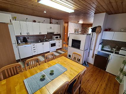 4. ELLILÄ, NILSIÄ, KUOPIO, POHJOIS-SAVO, TAHKO (7 kpl, 22€)
