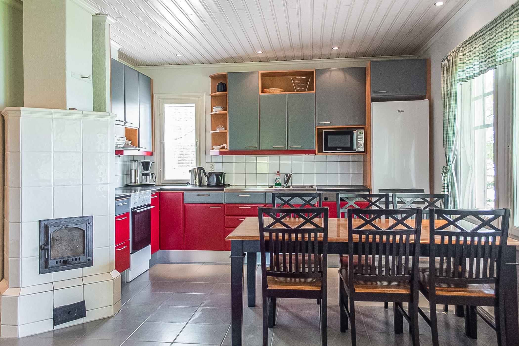 6. HINTREKKI, KAUSTINEN, KESKI-POHJANMAA (8 kpl, 22€)