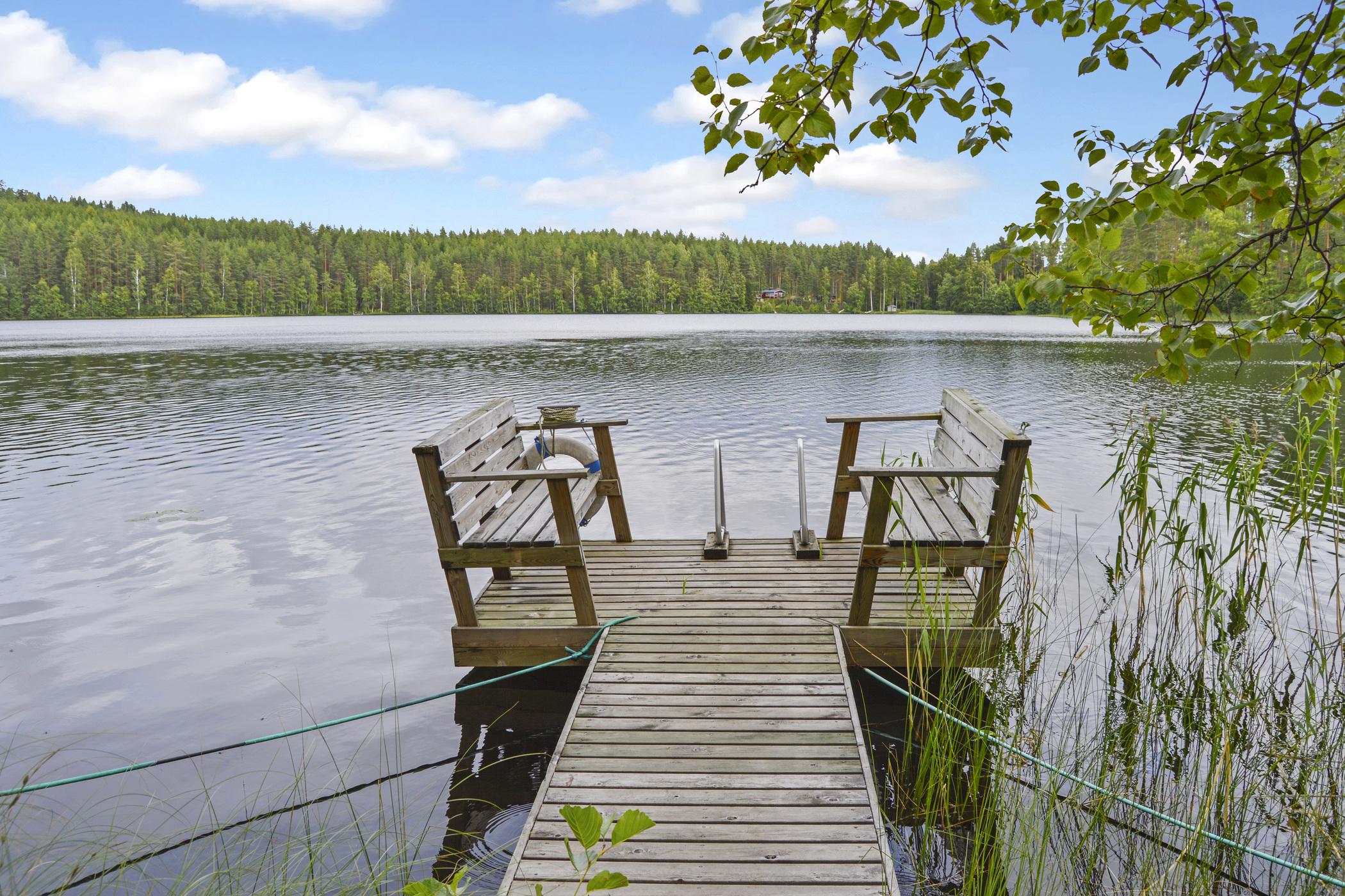 4. VILLA KÄPYTIKKA, YLÄMYLLY, LIPERI, POHJOIS-KARJALA